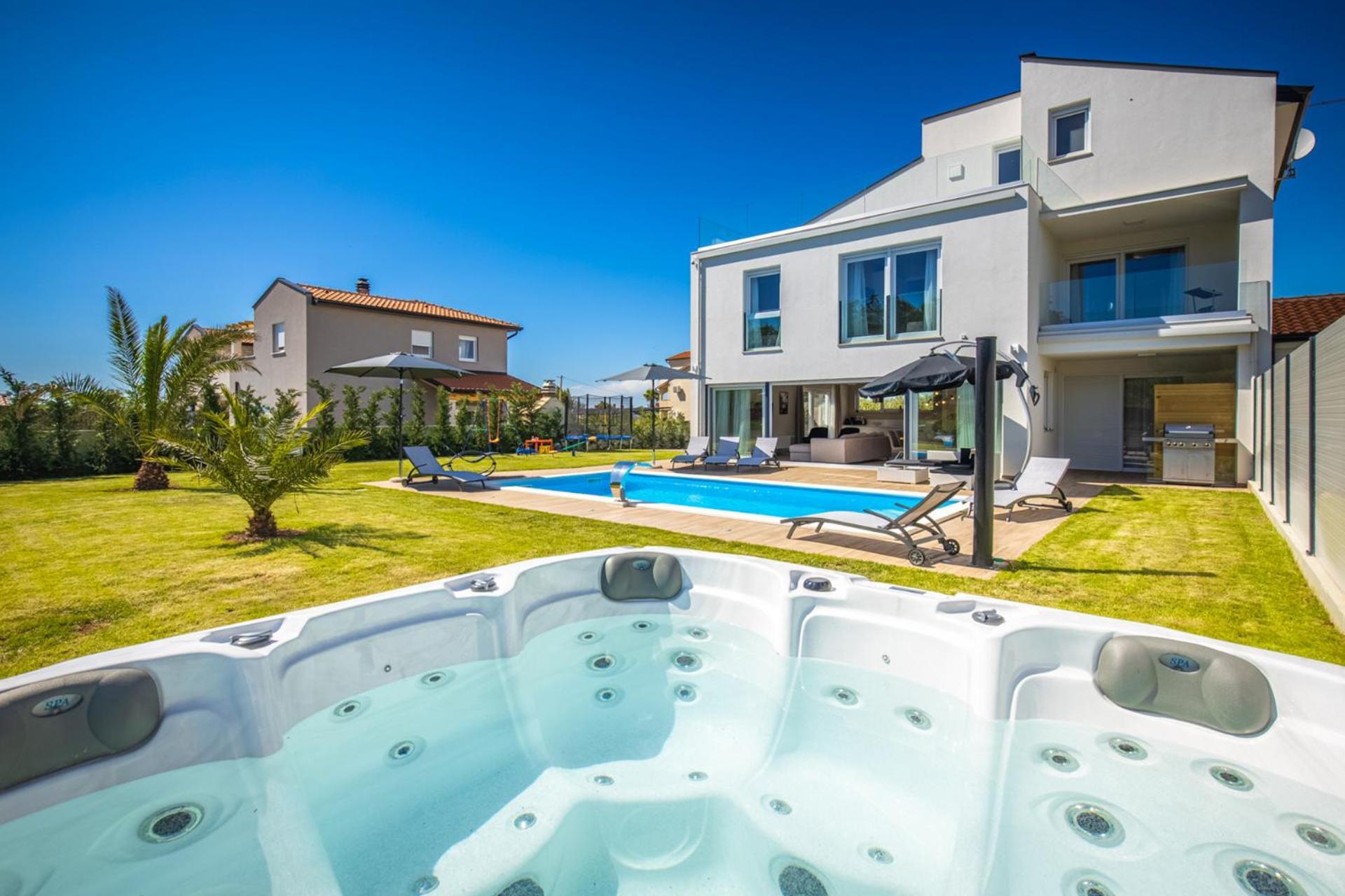 Villa Beautiful Modern *